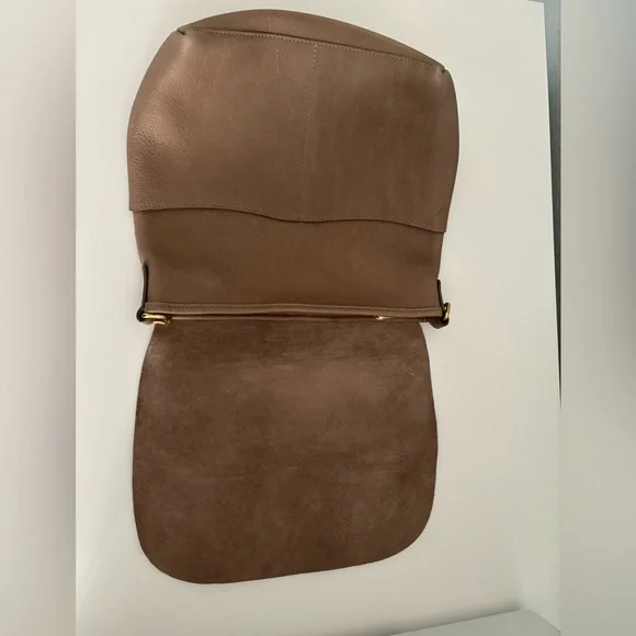 Gigi New York Andie - Picture 10 of 10